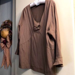 Hot Cotton ruffled 3/4 sleeves V neck top